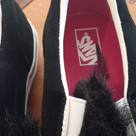 VANS Slip On Friend Party Fur Black Girls sneakers - Picture 6 of 10